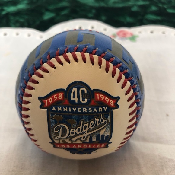 Los Angeles Dodgers 40th Anniversary Souvenir Baseball 1958-1998 Rawlings - Picture 1 of 6